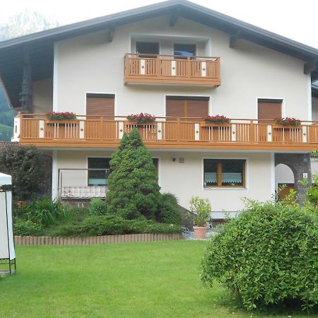 Ferienwohnung Schreieck Maria Höfen エクステリア 写真