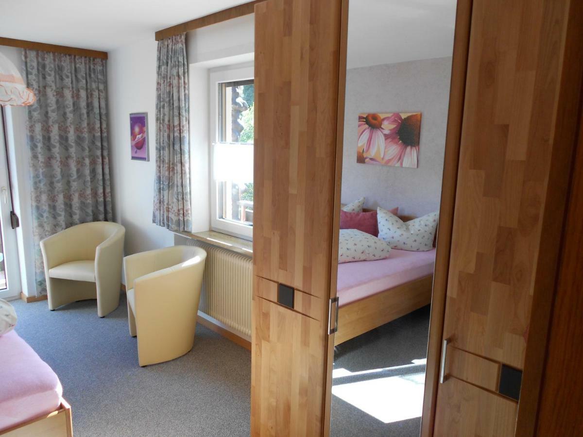 Ferienwohnung Schreieck Maria Höfen エクステリア 写真